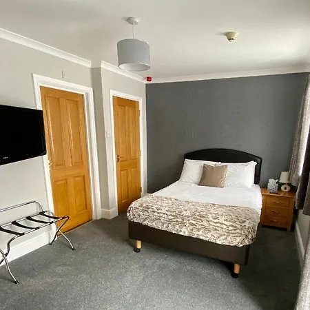 Jeffersons & Serviced (adults Only) Apart Otel