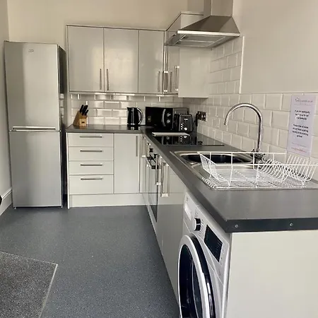 Jeffersons & Serviced (adults Only) Apartmanhotel