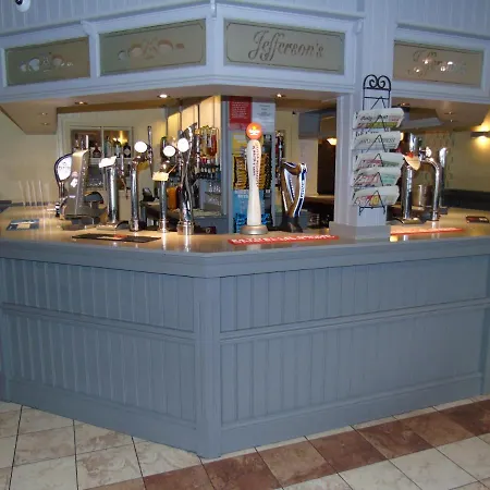 Jeffersons & Serviced (adults Only) Apartmanhotel