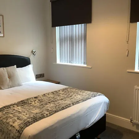 Jeffersons & Serviced (adults Only) Apartmanhotel