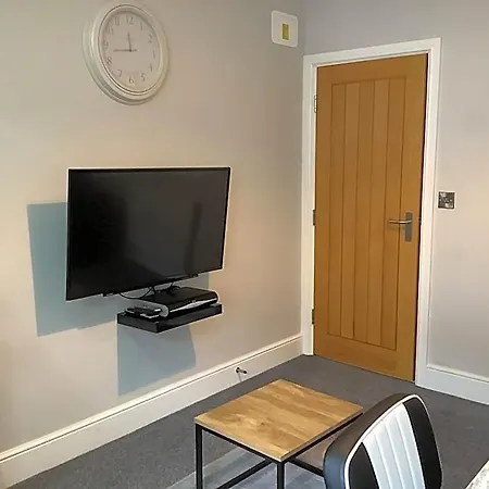 Jeffersons & Serviced (adults Only) 3*