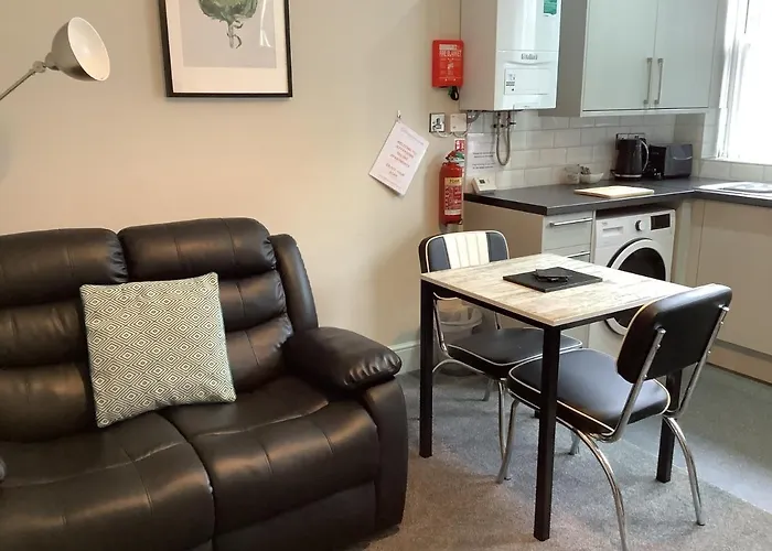 Jeffersons & Serviced (adults Only) 3*